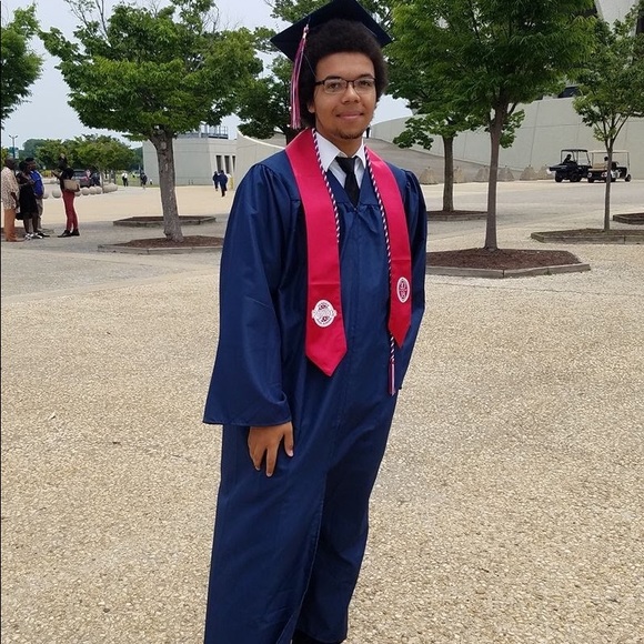 Hi I’m Erin 💜💙🍀⚓️👸🏻🤴🏾🇮🇪+🇮🇹=🇺🇸 - Picture 8 of 8